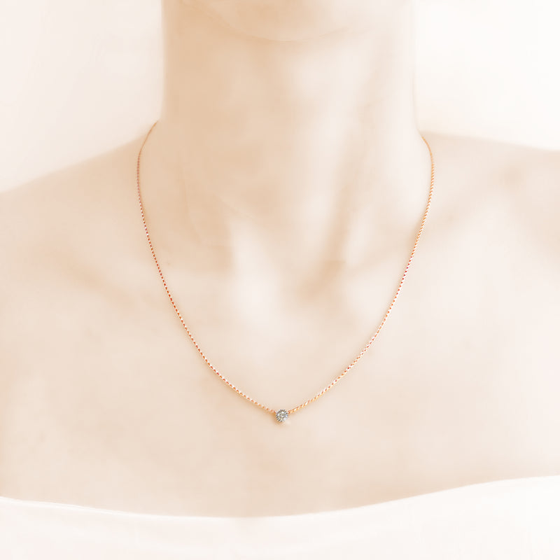 Collana con accenti milgrain brillanti con diamanti puri da 0,09 ct