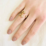Anello con diamante schiacciato